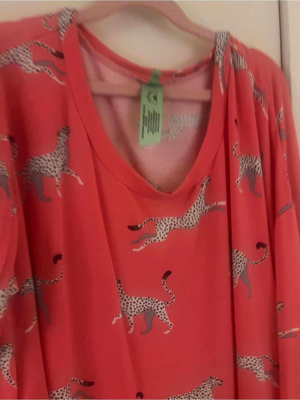 PJ salvage Women's Coral Cheetah-Print Sleep Set - Top & Shorts XL - Picture 2 of 5
